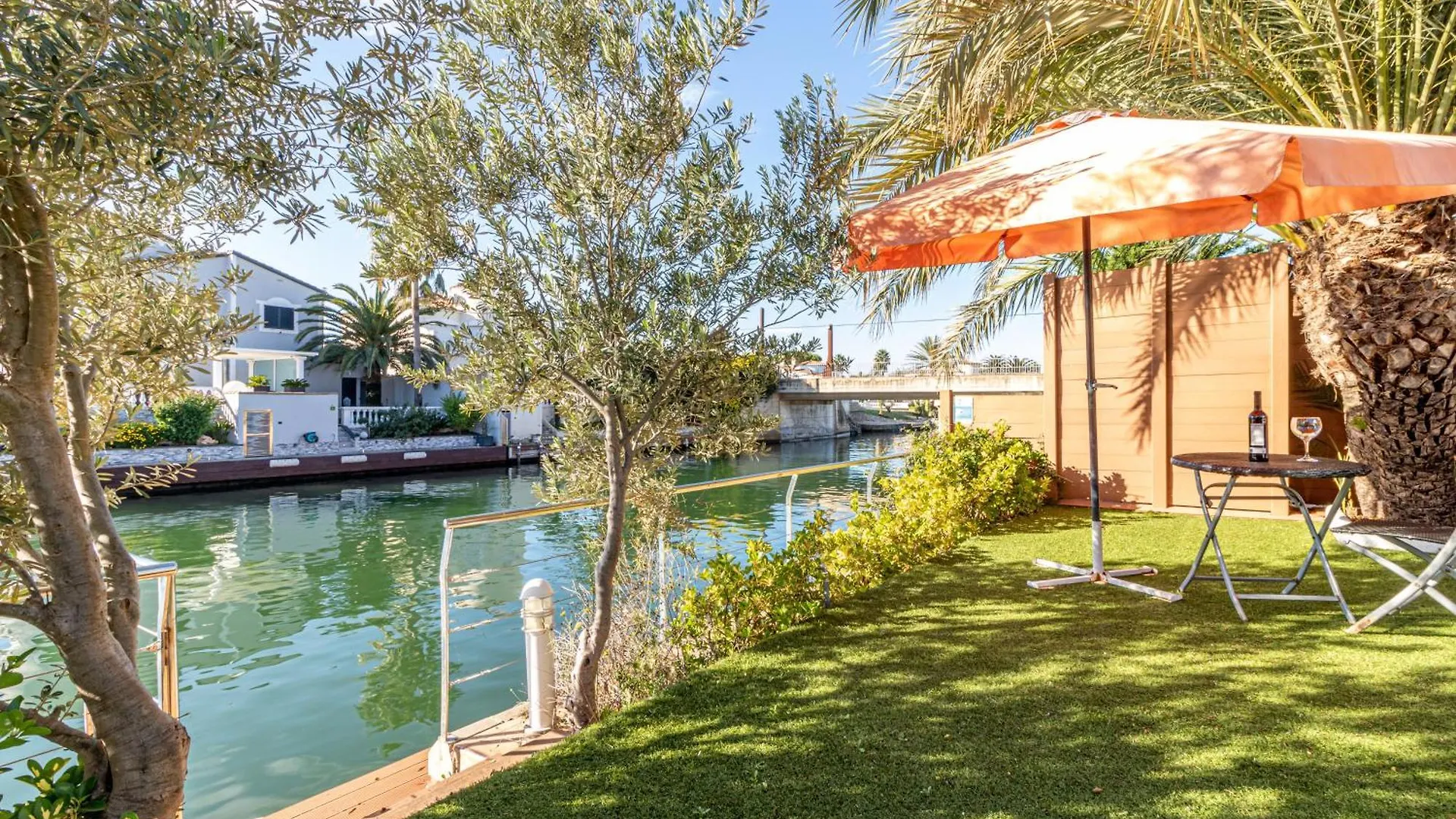Jouvacations Villa Sun Pani Ampuriabrava